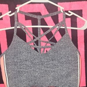VS💜PINK ultimate sports bra